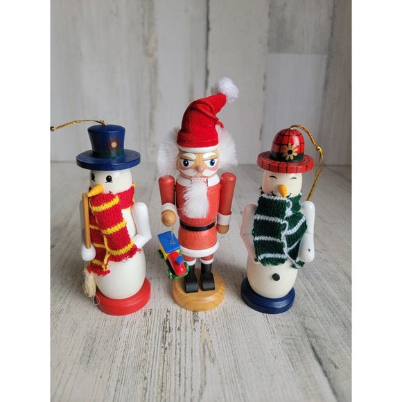 Wooden Santa snowman Nutcracker ornament set Xmas - Picture 2 of 9